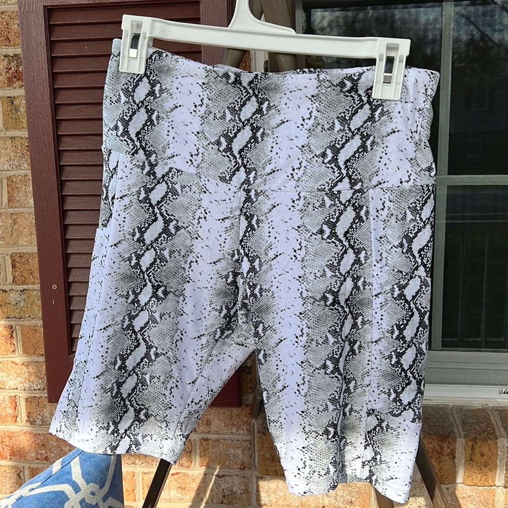 Love streak shorts